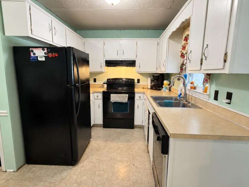 716 Carson Street, Troy, NC 27371.  MLS# CAR4436719, YatesRealty ID 57833. 