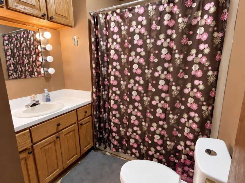 716 Carson Street, Troy, NC 27371.  MLS# CAR4436719, YatesRealty ID 57833. 