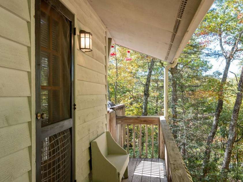 191 Friar Tuck Lane, Brevard, NC 28712.  MLS# CAR4436277, YatesRealty ID 57835. 