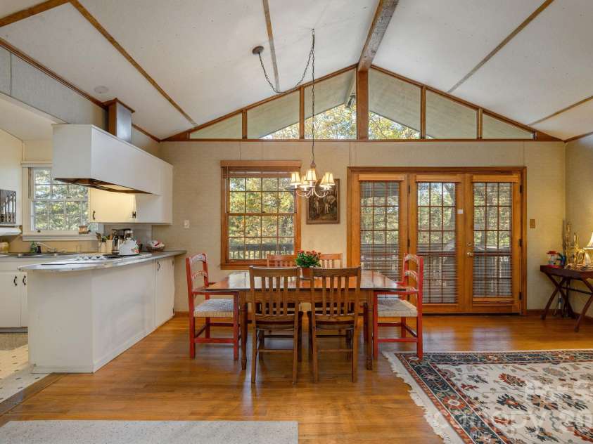 191 Friar Tuck Lane, Brevard, NC 28712.  MLS# CAR4436277, YatesRealty ID 57835. 