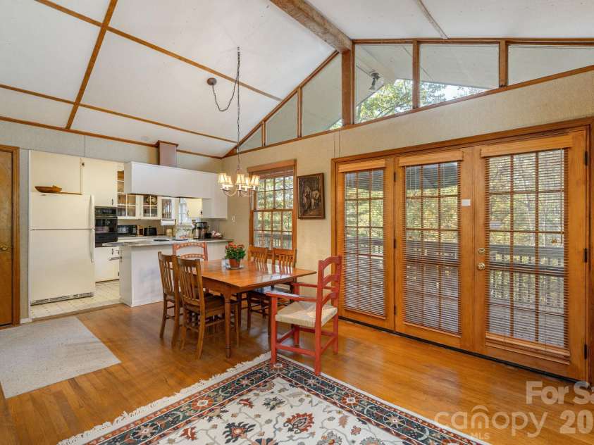 191 Friar Tuck Lane, Brevard, NC 28712.  MLS# CAR4436277, YatesRealty ID 57835. 