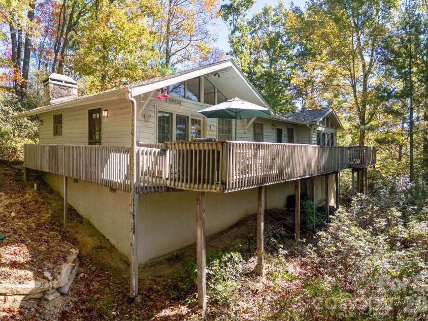 191 Friar Tuck Lane, Brevard, NC 28712.  MLS# CAR4436277, YatesRealty ID 57835. 