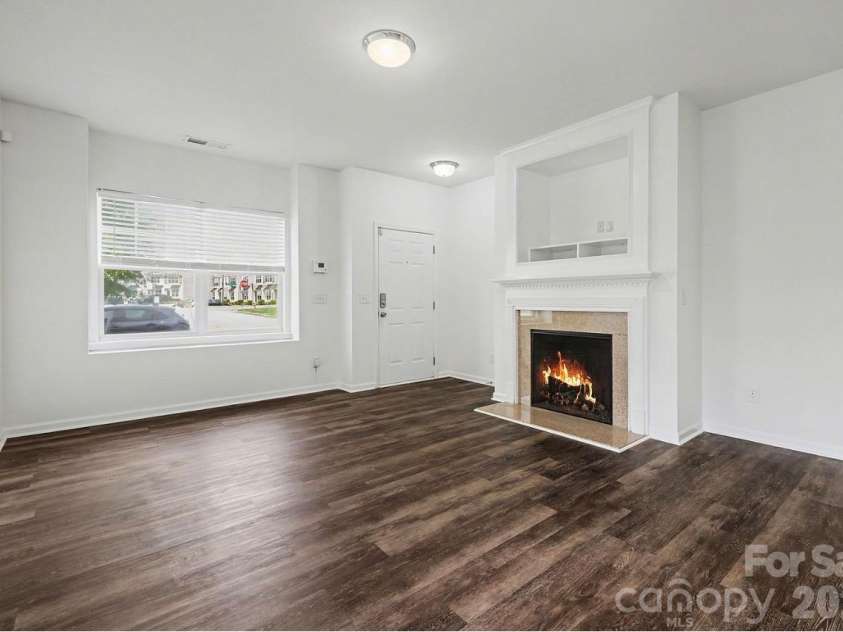13504 Calloway Glen Drive, Charlotte, NC 28273.  MLS# CAR4436737, YatesRealty ID 57838. 