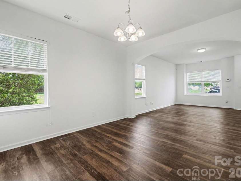 13504 Calloway Glen Drive, Charlotte, NC 28273.  MLS# CAR4436737, YatesRealty ID 57838. 