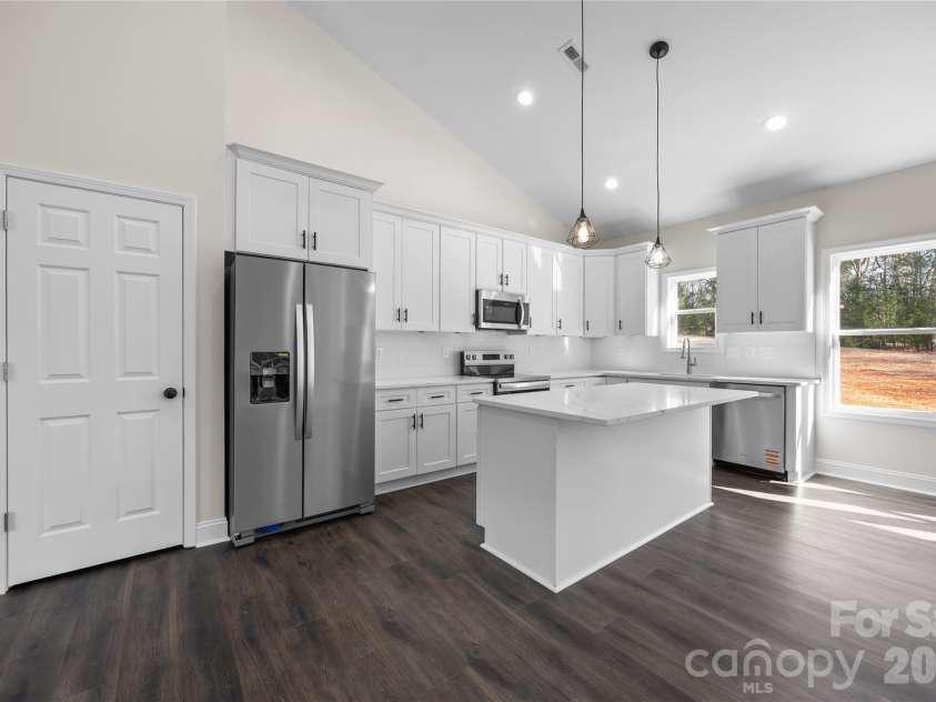 147 Keen Drive, Shelby, NC 28152.  MLS# CAR4337181, YatesRealty ID 5785. 