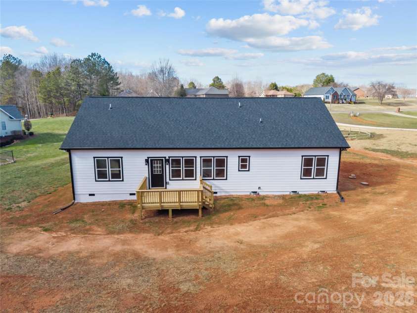 147 Keen Drive, Shelby, NC 28152.  MLS# CAR4337181, YatesRealty ID 5785. 