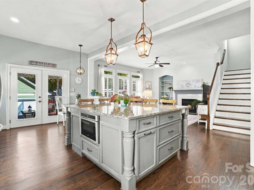 544 Glen Walk Drive, Fort Mill, SC 29708.  MLS# CAR4431497, YatesRealty ID 57850. Kitchen