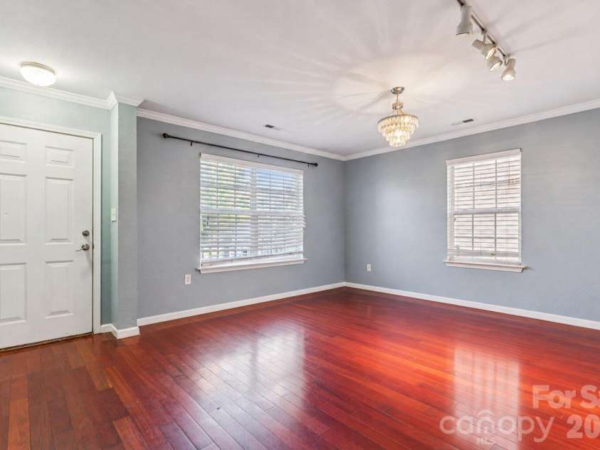 5142 Grays Ridge Drive, Charlotte, NC 28269.  MLS# CAR4429698, YatesRealty ID 57853. 