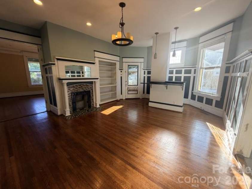 344 Marion Street, Rock Hill, SC 29730.  MLS# CAR4436754, YatesRealty ID 57855. 