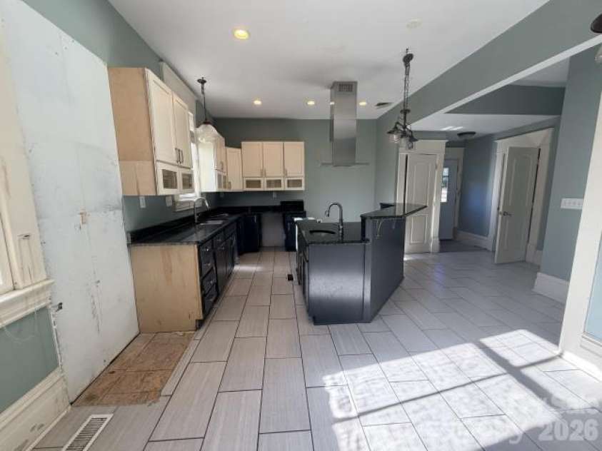 344 Marion Street, Rock Hill, SC 29730.  MLS# CAR4436754, YatesRealty ID 57855. 