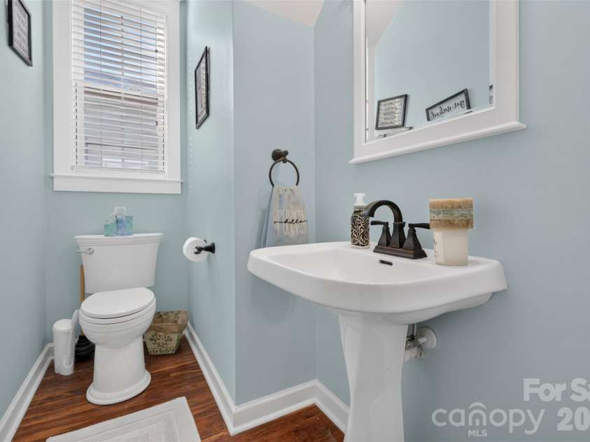 19910 Madison Village Drive, Cornelius, NC 28031.  MLS# CAR4436532, YatesRealty ID 57858. 
