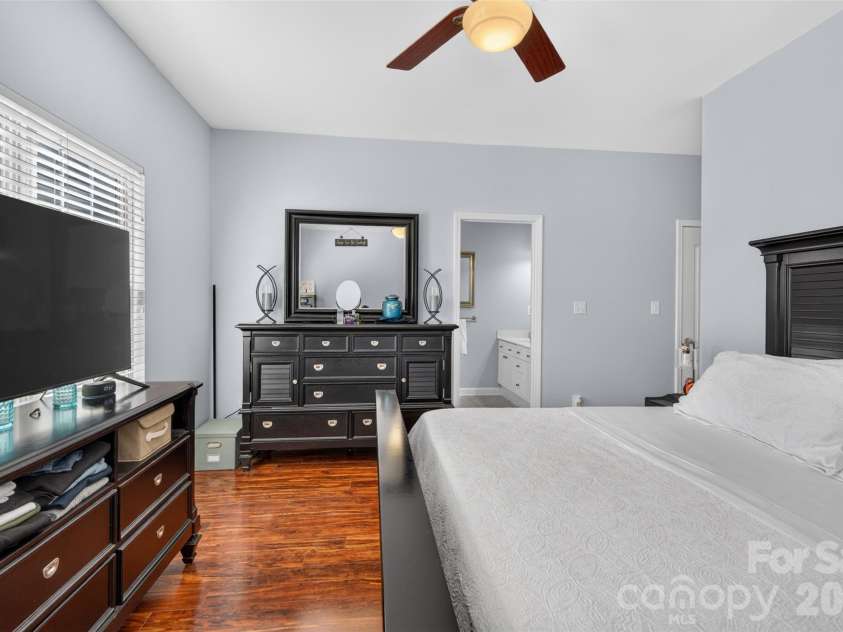 19910 Madison Village Drive, Cornelius, NC 28031.  MLS# CAR4436532, YatesRealty ID 57858. 