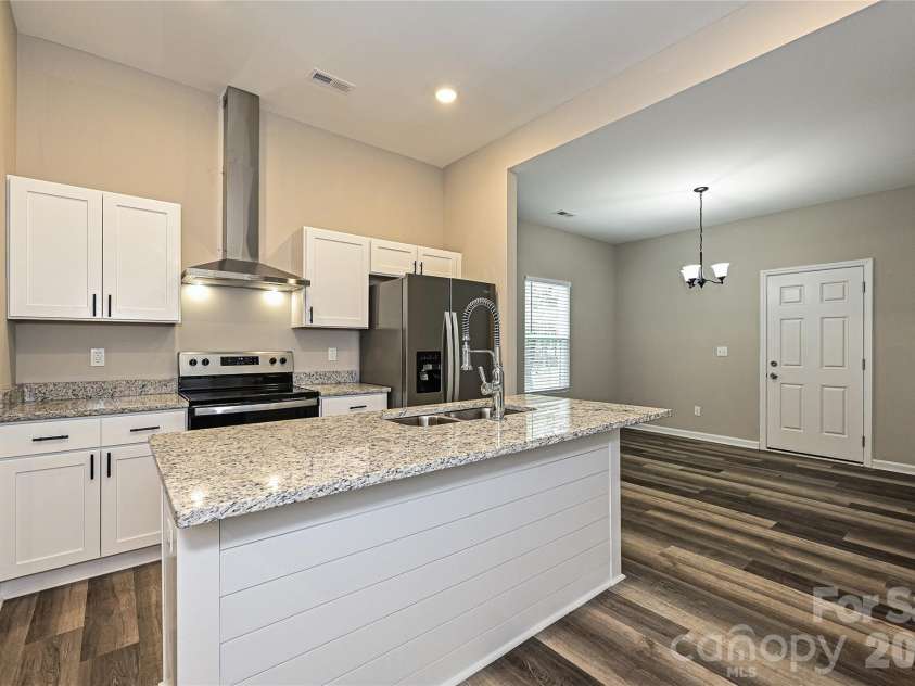 624 Harrison Street, Rock Hill, SC 29730.  MLS# CAR4356251, YatesRealty ID 5786. 