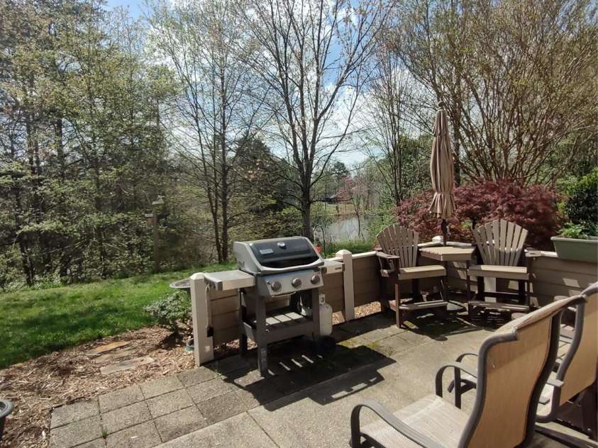 810 Wynnshire Drive, Hickory, NC 28601.  MLS# CAR4231879, YatesRealty ID 5786. View of pond from patio