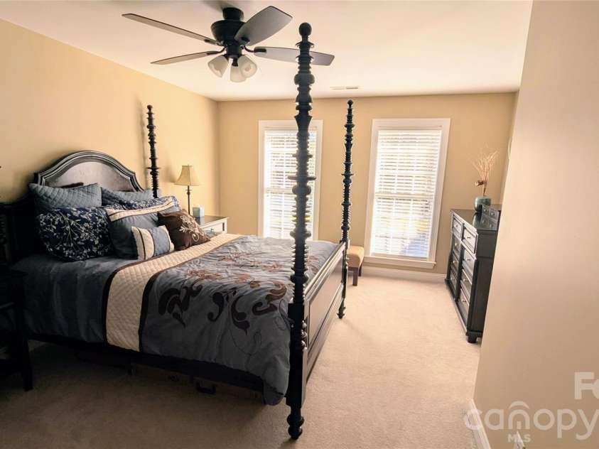 2221 Creek View Court, Fort Mill, SC 29707.  MLS# CAR4436791, YatesRealty ID 57862. 