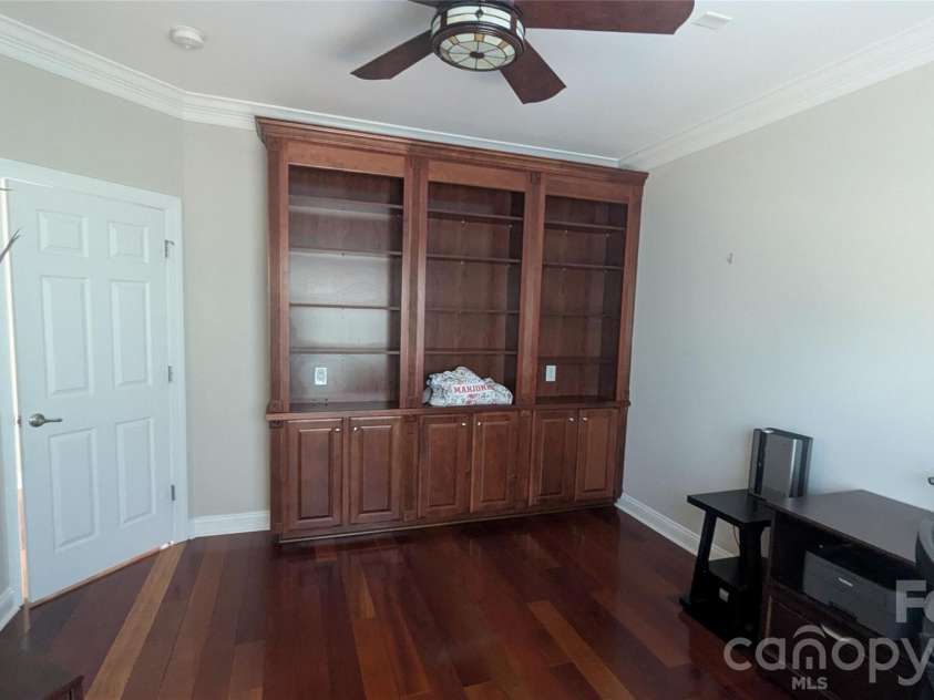 2221 Creek View Court, Fort Mill, SC 29707.  MLS# CAR4436791, YatesRealty ID 57862. 