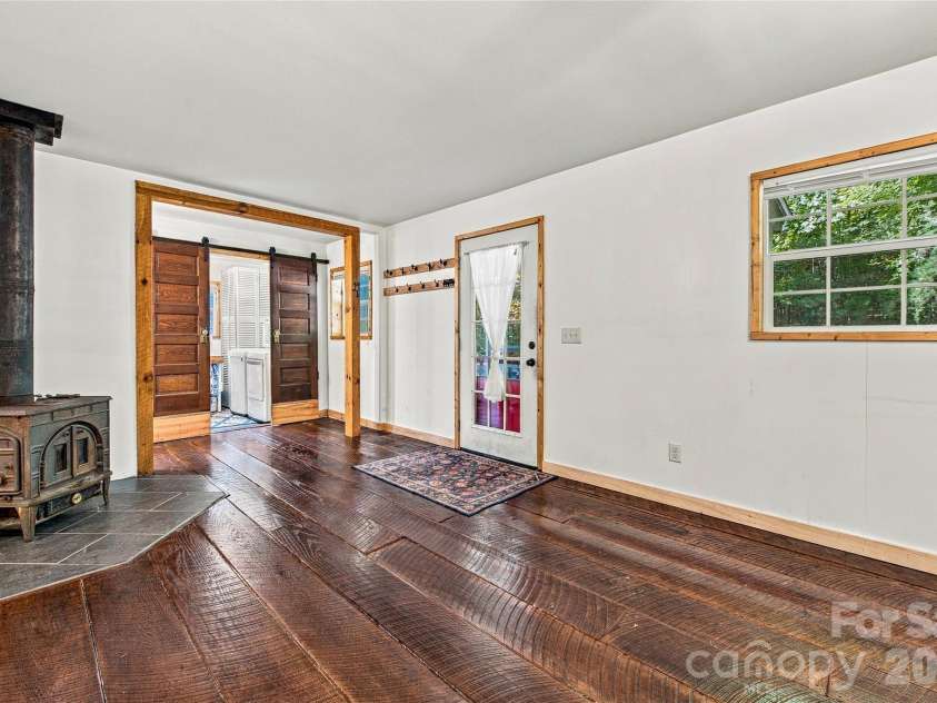 72 Lyman Lane, Rosman, NC 28772.  MLS# CAR4436718, YatesRealty ID 57864. 