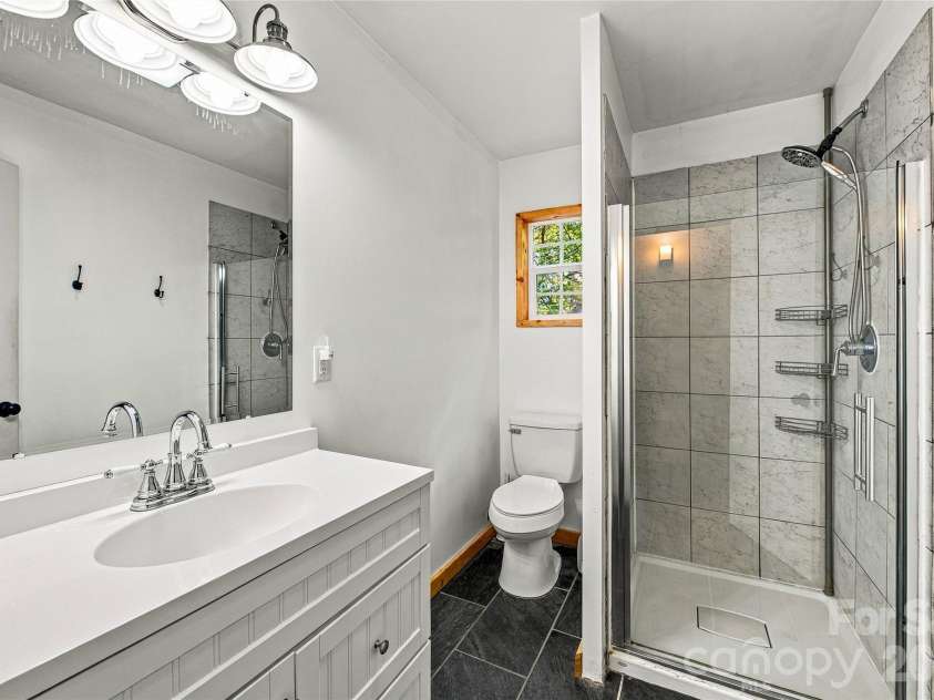 72 Lyman Lane, Rosman, NC 28772.  MLS# CAR4436718, YatesRealty ID 57864. 
