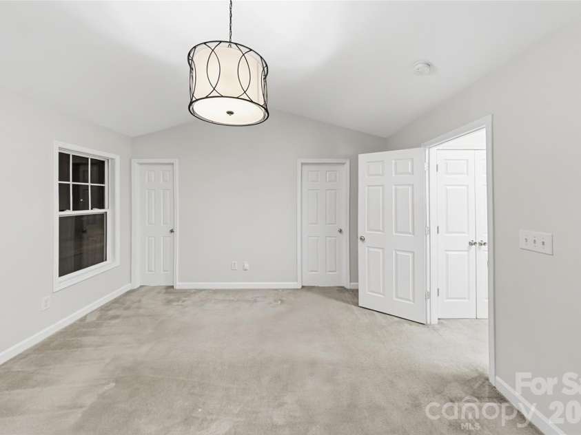 5454 Franklin Springs Circle, Charlotte, NC 28217.  MLS# CAR4436784, YatesRealty ID 57868. 