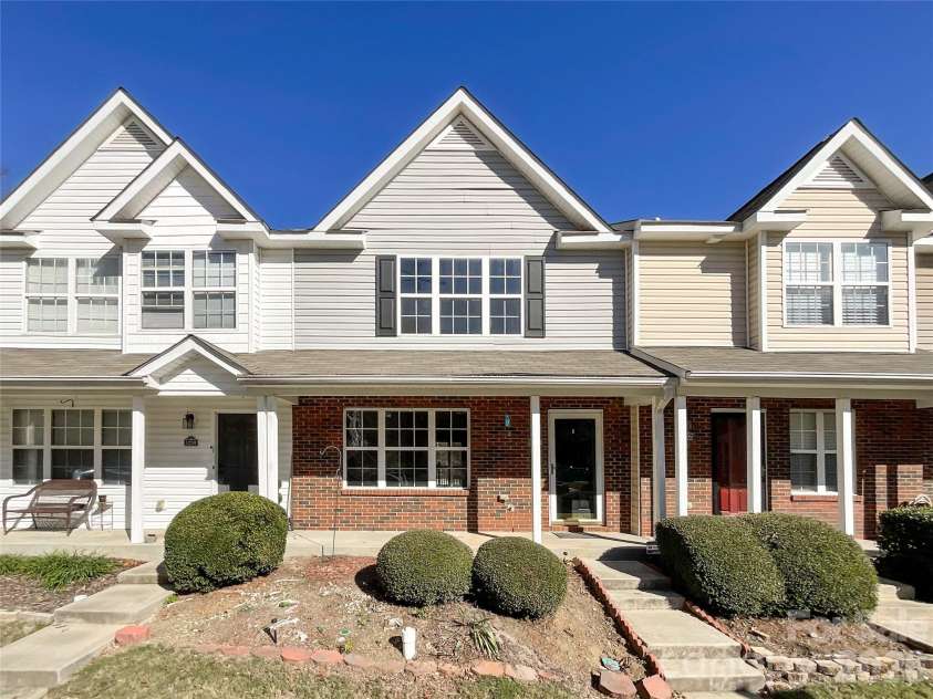 1228 Iron Gate Court, Rock Hill, SC 29732.  MLS# CAR4436779, YatesRealty ID 57870. 