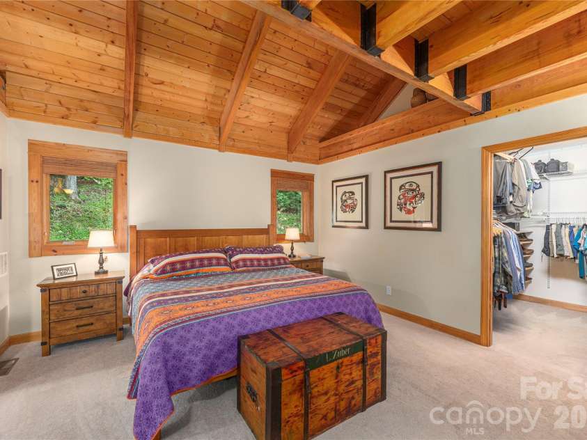 116 Ivy Road, Mills River, NC 28759.  MLS# CAR4422954, YatesRealty ID 57872. Large closets