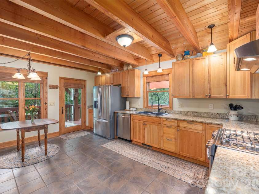 116 Ivy Road, Mills River, NC 28759.  MLS# CAR4422954, YatesRealty ID 57872. Open kitchen