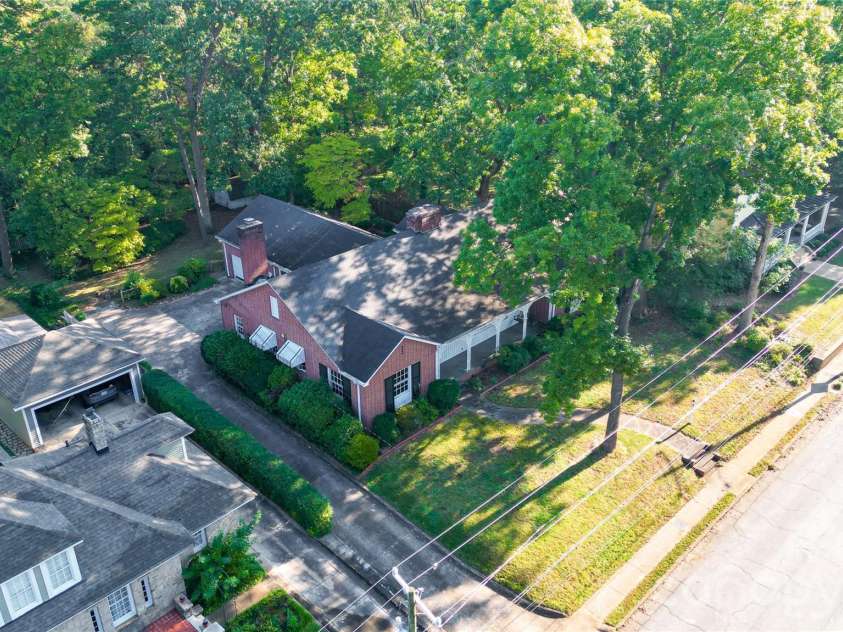 624 Mitchell Avenue, Salisbury, NC 28144.  MLS# CAR4436259, YatesRealty ID 57879. 