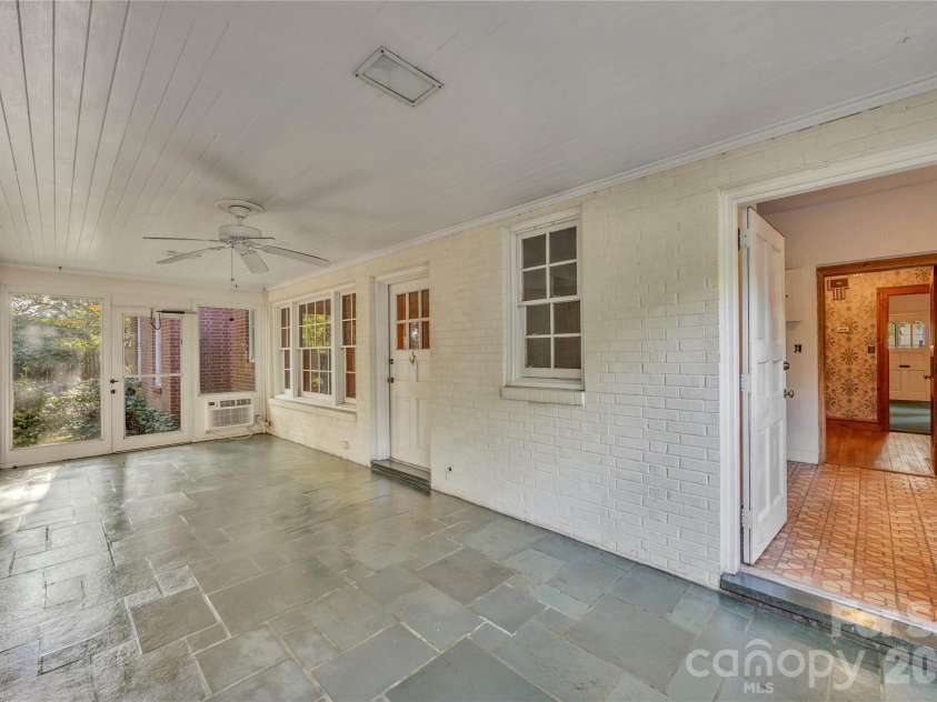 624 Mitchell Avenue, Salisbury, NC 28144.  MLS# CAR4436259, YatesRealty ID 57879. 