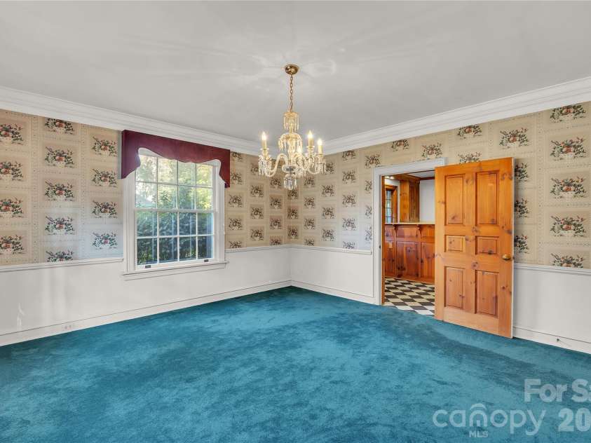624 Mitchell Avenue, Salisbury, NC 28144.  MLS# CAR4436259, YatesRealty ID 57879. 