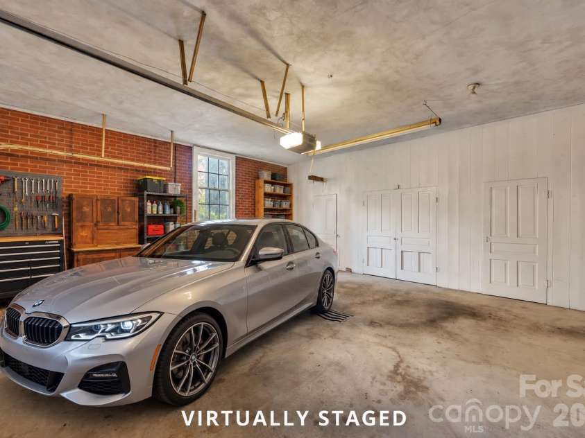 624 Mitchell Avenue, Salisbury, NC 28144.  MLS# CAR4436259, YatesRealty ID 57879. Virutally Staged