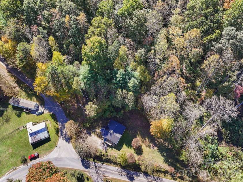 12 Posey Blanton Road, Sylva, NC 28779.  MLS# CAR4436831, YatesRealty ID 57880. 