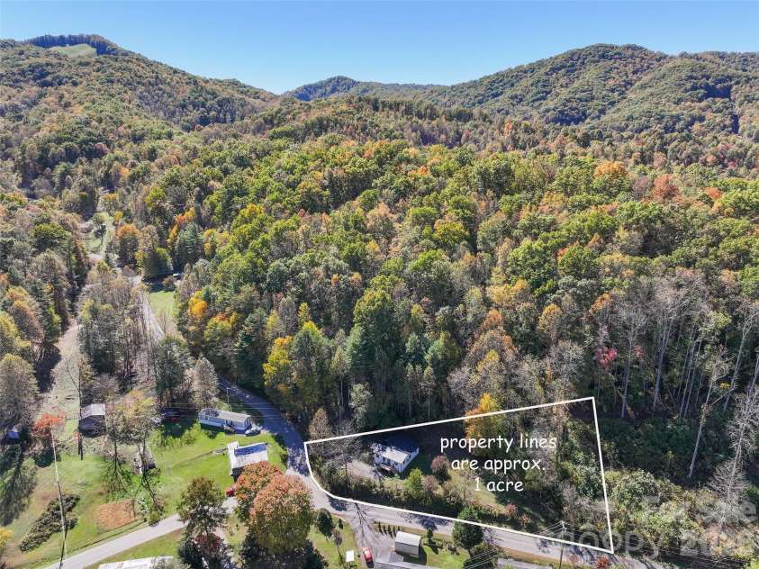 12 Posey Blanton Road, Sylva, NC 28779.  MLS# CAR4436831, YatesRealty ID 57880. 