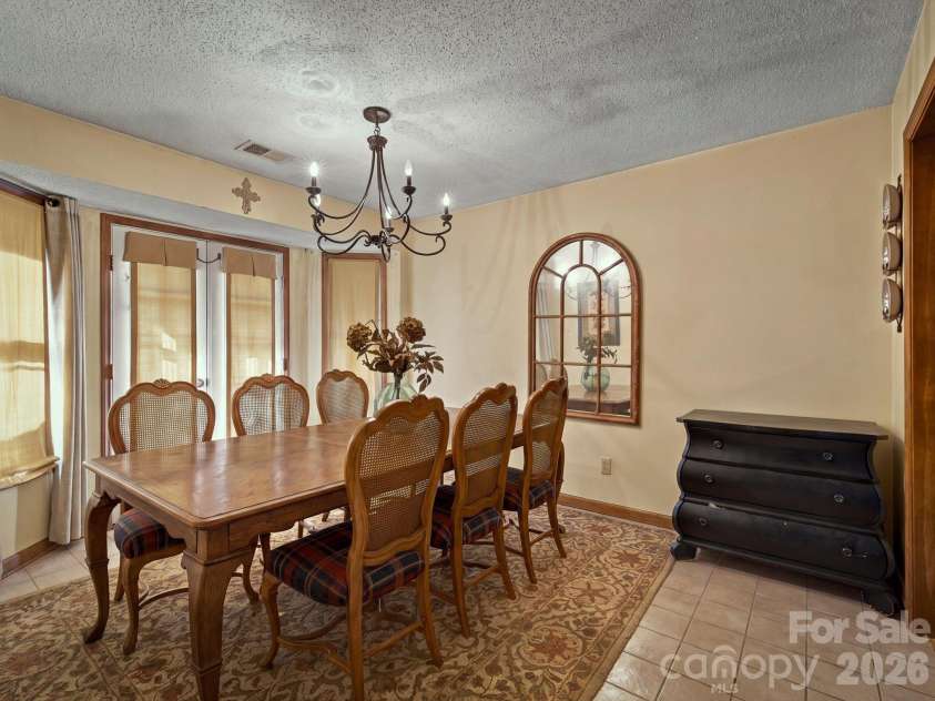 4284 Oakland Drive, Morganton, NC 28655.  MLS# CAR4399559, YatesRealty ID 57886. 