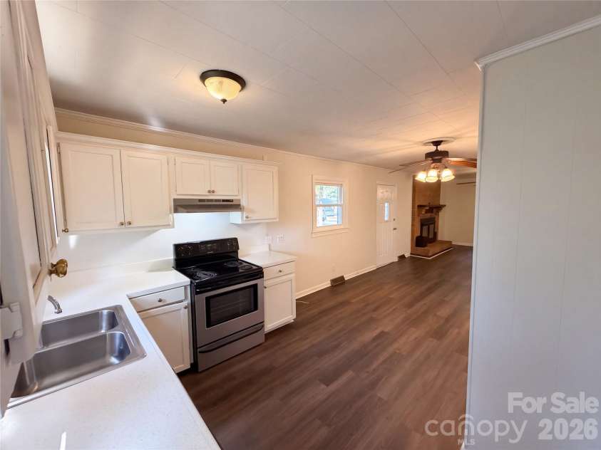 5525 Bertie Avenue, Salisbury, NC 28147.  MLS# CAR4436866, YatesRealty ID 57888. 