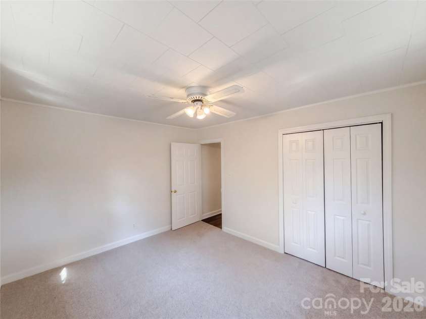 5525 Bertie Avenue, Salisbury, NC 28147.  MLS# CAR4436866, YatesRealty ID 57888. 