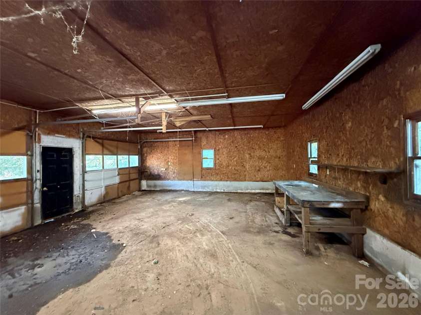 5525 Bertie Avenue, Salisbury, NC 28147.  MLS# CAR4436866, YatesRealty ID 57888. 