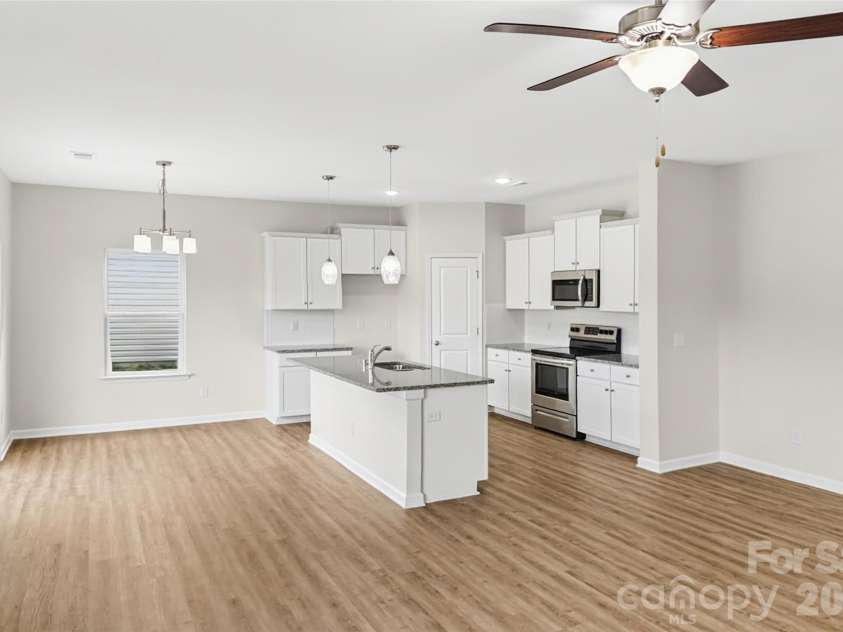 3209 Ainsley Woods Drive, Charlotte, NC 28214.  MLS# CAR4436859, YatesRealty ID 57889. 