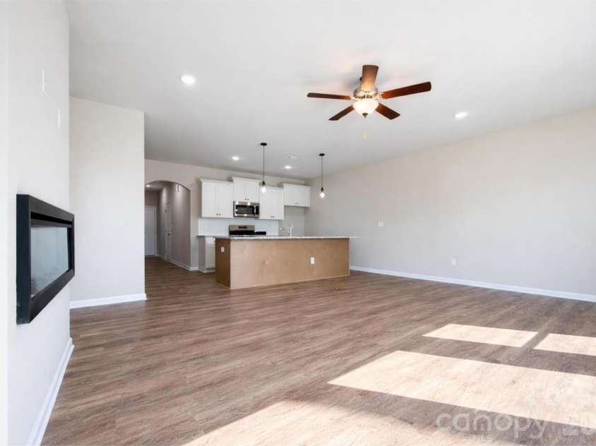 1341 Santee Street, Charlotte, NC 28208.  MLS# CAR4436871, YatesRealty ID 57890. 