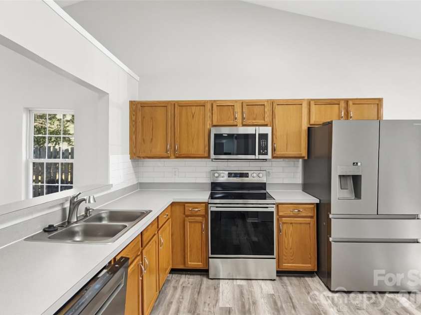 5213 Rocky Shoals Place, Concord, NC 28025.  MLS# CAR4436772, YatesRealty ID 57894. 