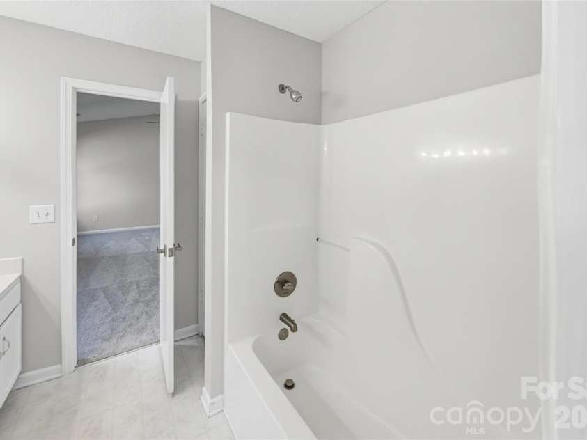 5213 Rocky Shoals Place, Concord, NC 28025.  MLS# CAR4436772, YatesRealty ID 57894. 