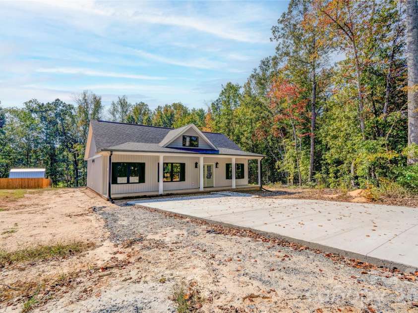 231 Hardin Circle, Grover, NC 28073.  MLS# CAR4436863, YatesRealty ID 57895. Front