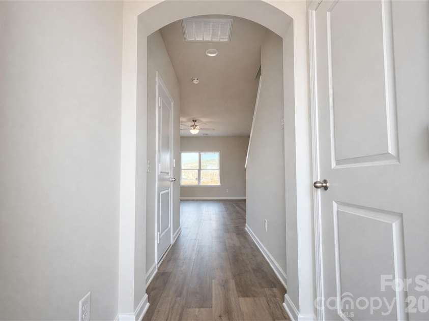 4217 Abby Jack Drive, Charlotte, NC 28216.  MLS# CAR4436881, YatesRealty ID 57896. 