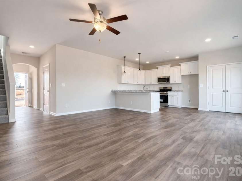 4217 Abby Jack Drive, Charlotte, NC 28216.  MLS# CAR4436881, YatesRealty ID 57896. 