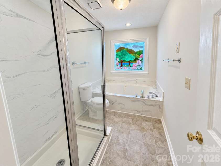 5244 Dayan Drive, Charlotte, NC 28216.  MLS# CAR4436890, YatesRealty ID 57898. 