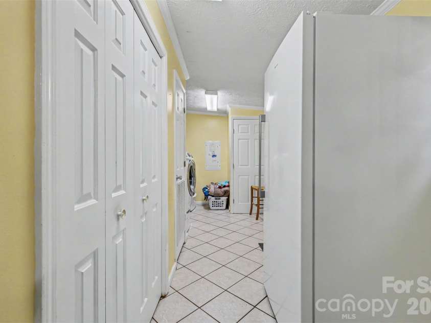 5821 Hidden Oaks Lane, Clover, SC 29710.  MLS# CAR4435769, YatesRealty ID 57899. 