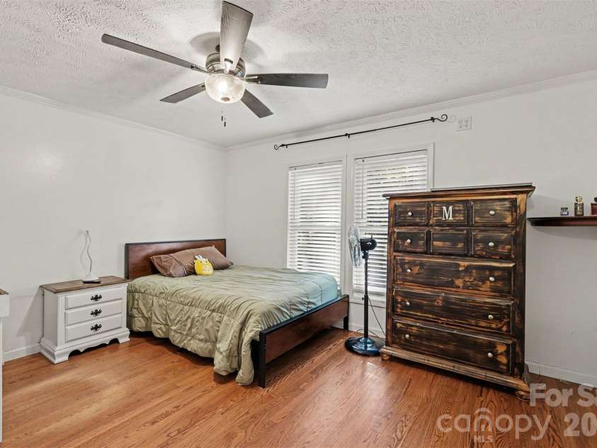 5821 Hidden Oaks Lane, Clover, SC 29710.  MLS# CAR4435769, YatesRealty ID 57899. 