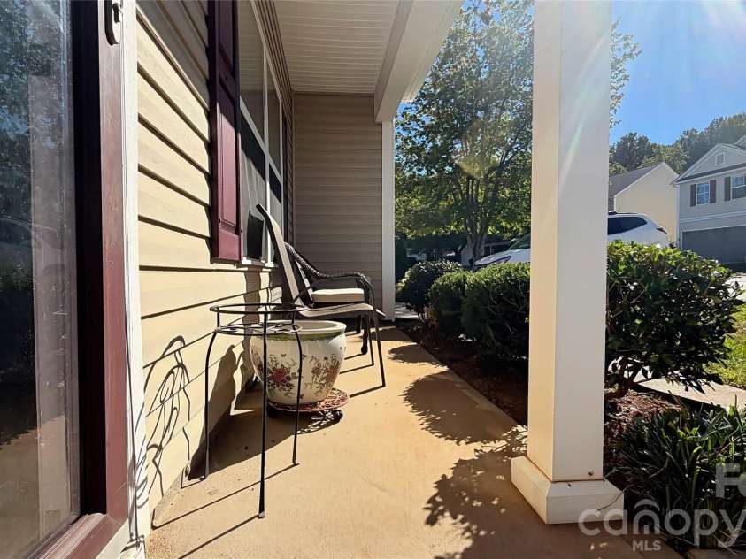 8428 Glaze Court, Charlotte, NC 28269.  MLS# CAR4436551, YatesRealty ID 57900. 