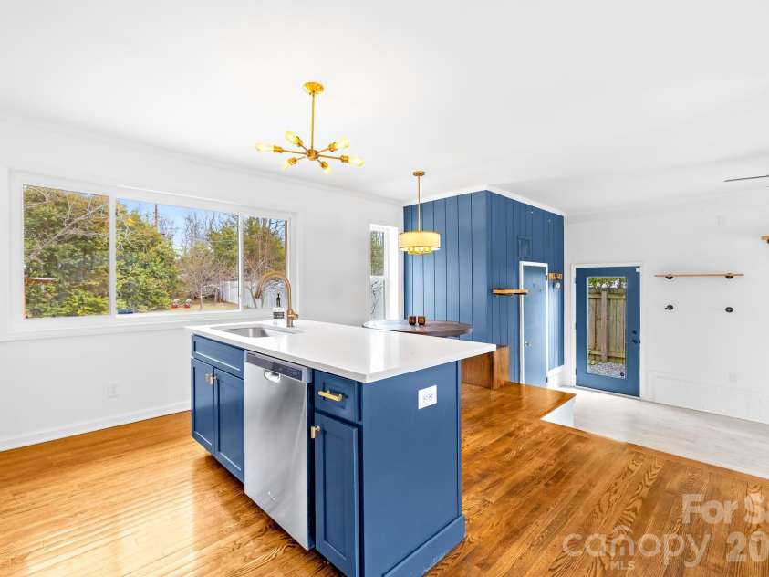 4127 Strangford Avenue, Charlotte, NC 28215.  MLS# CAR4351273, YatesRealty ID 5791. Kitchen opens seamlessly to a second living space, creating ideal flow for everyday living and entertaining.