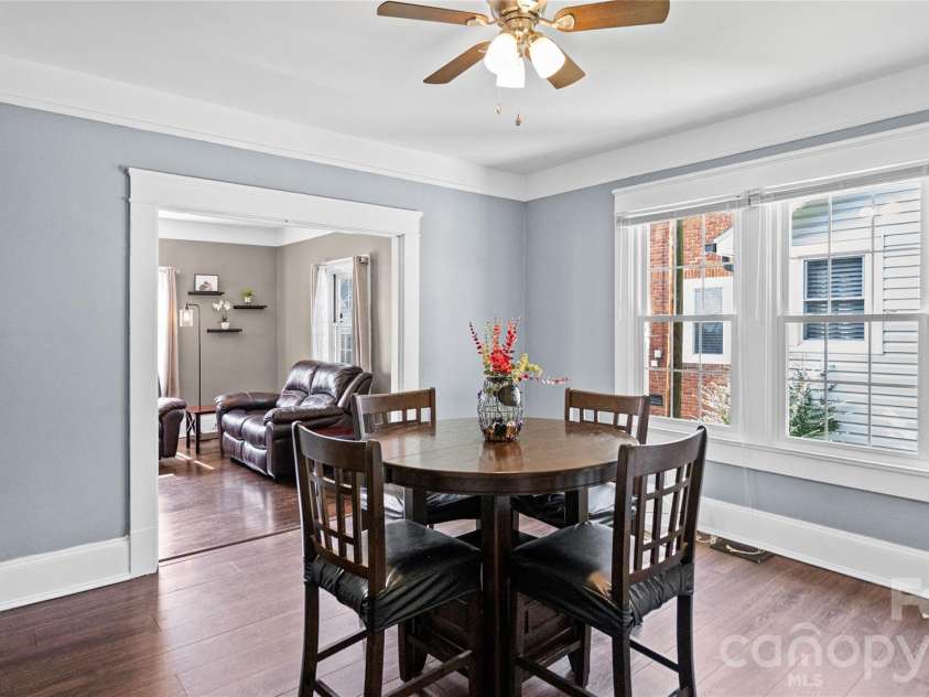 306 Hillcrest Drive, Lexington, NC 27292.  MLS# CAR4436131, YatesRealty ID 57912. 