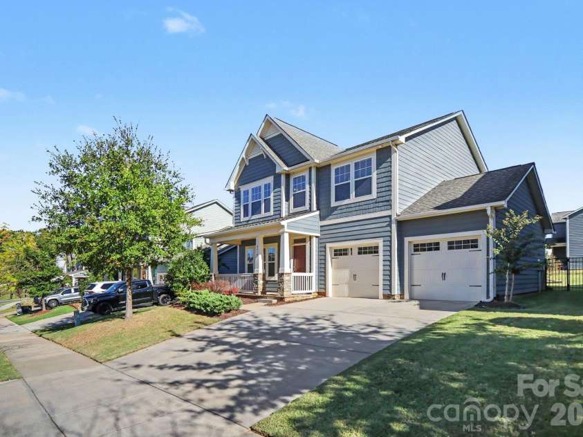 4410 Huntley Glen Drive, Pineville, NC 28134.  MLS# CAR4436263, YatesRealty ID 57919. 